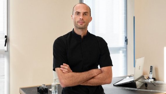 Dr Benoit Henault
